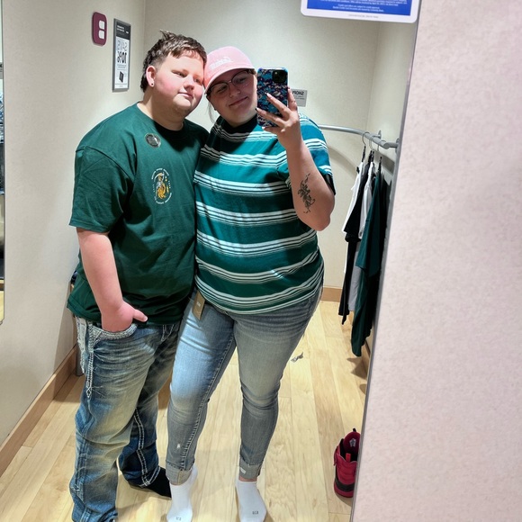 Meet your Posher, Zack - Picture 2 of 6